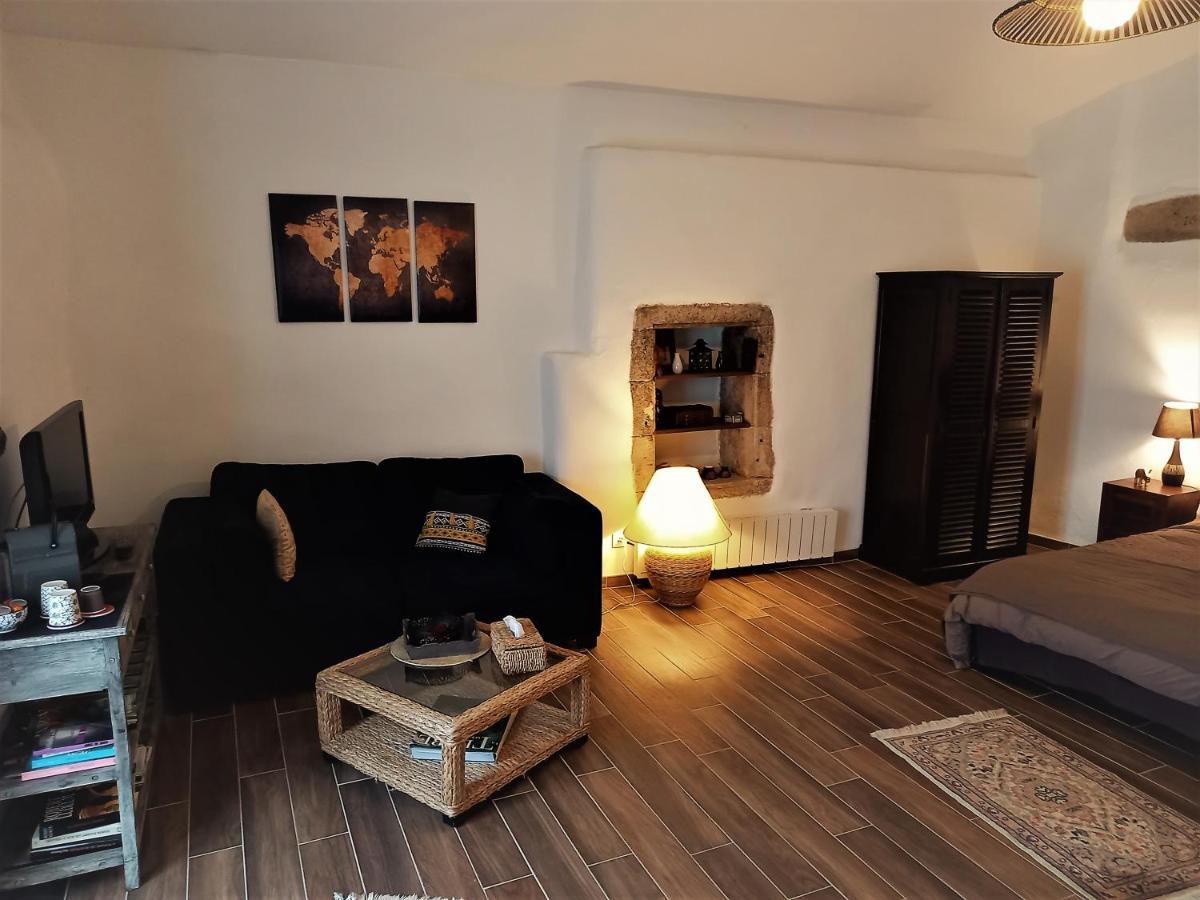 L'Evidence Bed & Breakfast Prades  Екстериор снимка