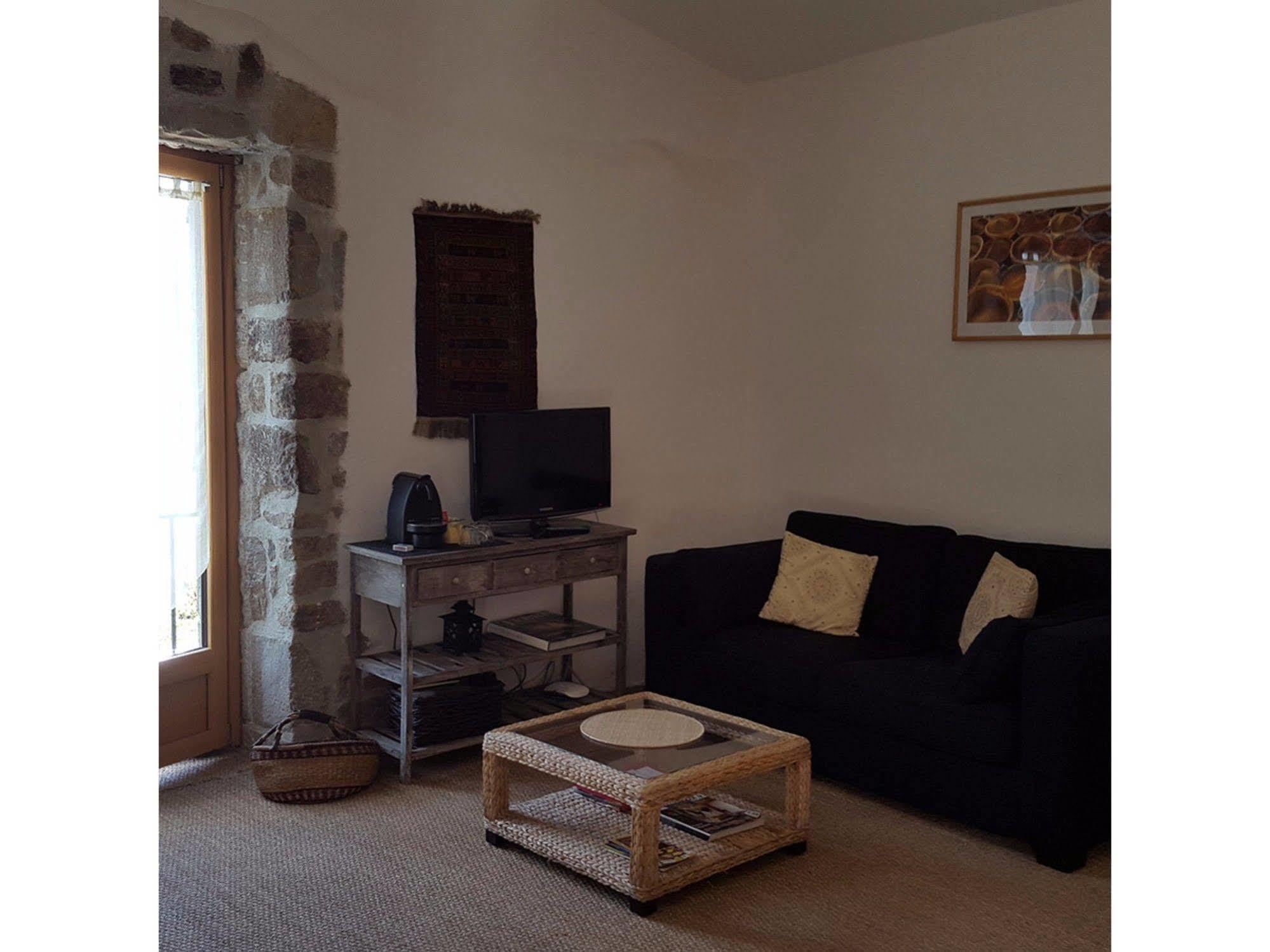 L'Evidence Bed & Breakfast Prades  Екстериор снимка